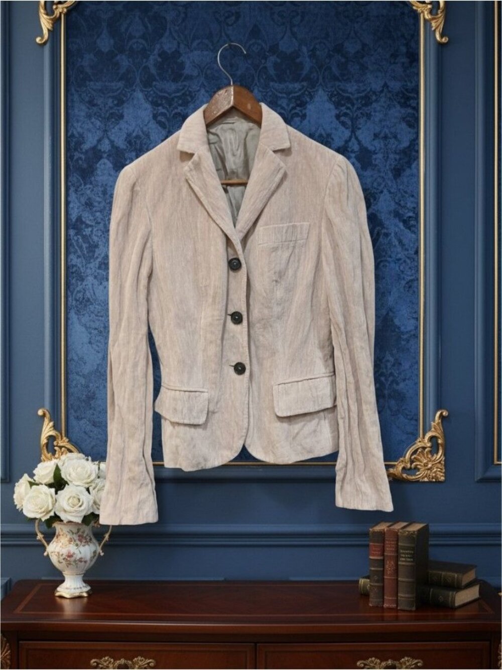 Kiton Womens Velvet Blazer Made In Italy Size 6 US/ 42 EU  Display Model No tags